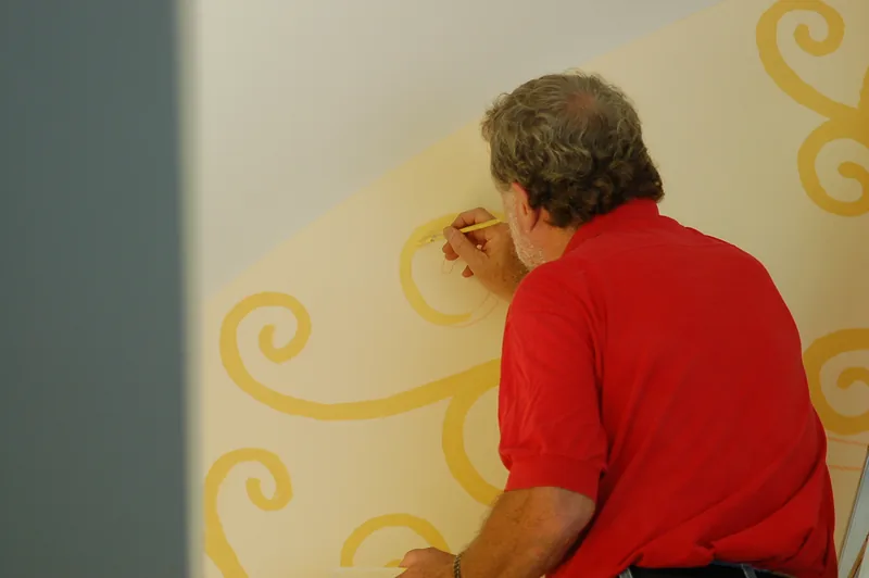 Jewish Congregation of Oak Ridge in progress: Painting the trunk