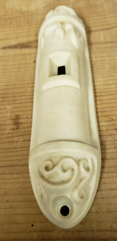 Mezuzah case, Italian motif