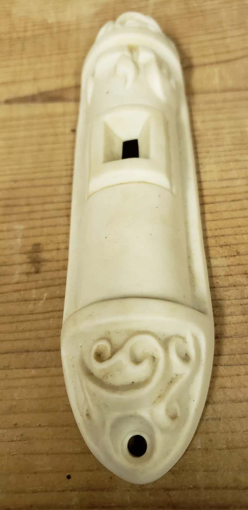 Mezuzah case, Italian motif